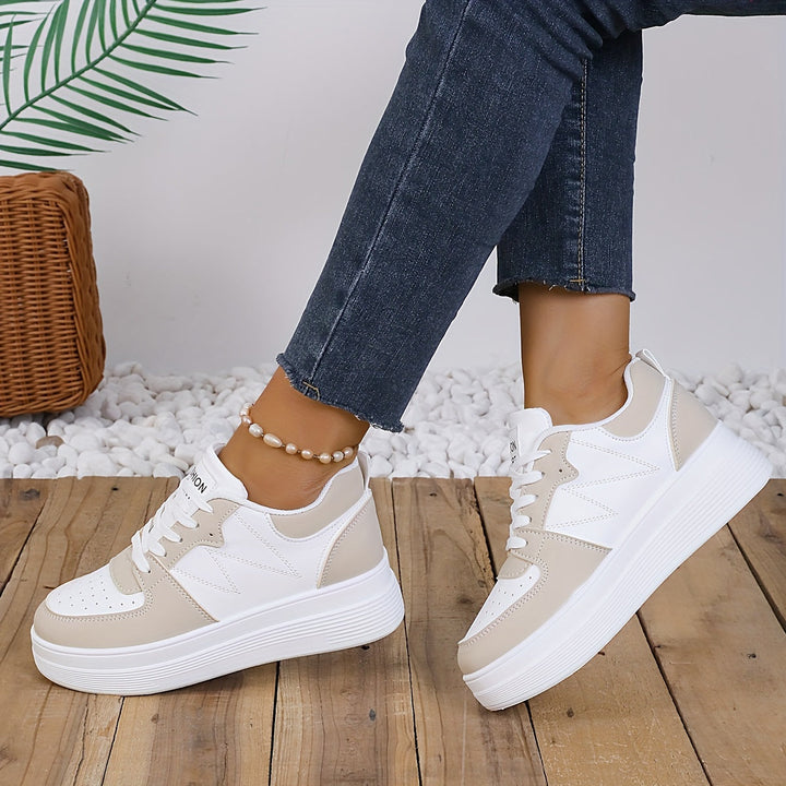 Chloé | Eleganckie sneakersy