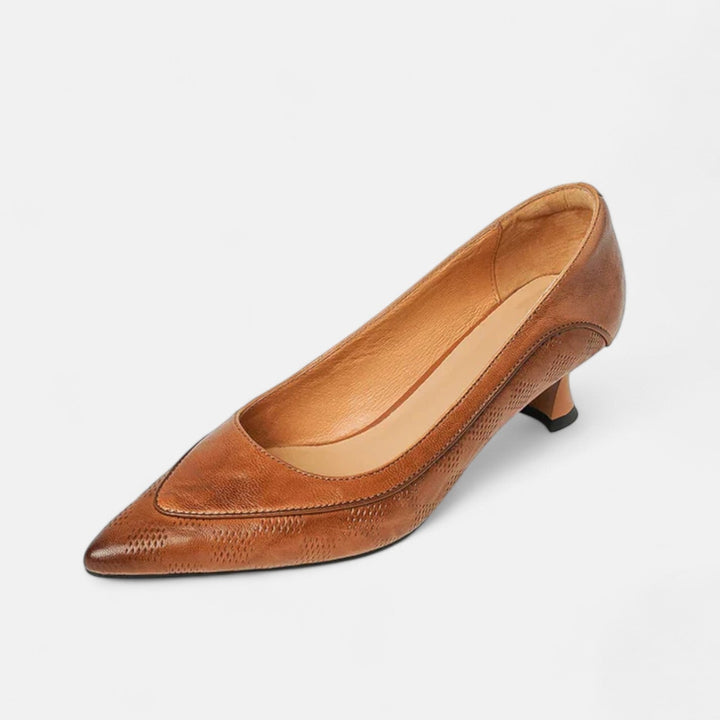 Skórzane buty na obcasie